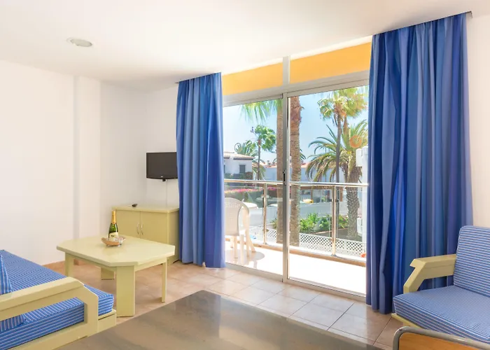 Karina Playa del Ingles (Gran Canaria)