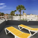Karina 2* بلايا ديل إنغلز
