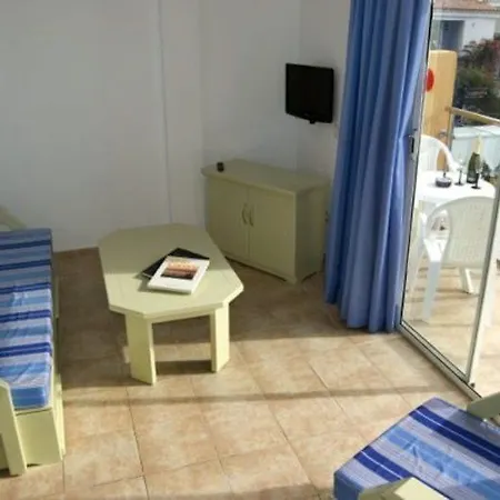 Karina פלאייה דל אינגלז
